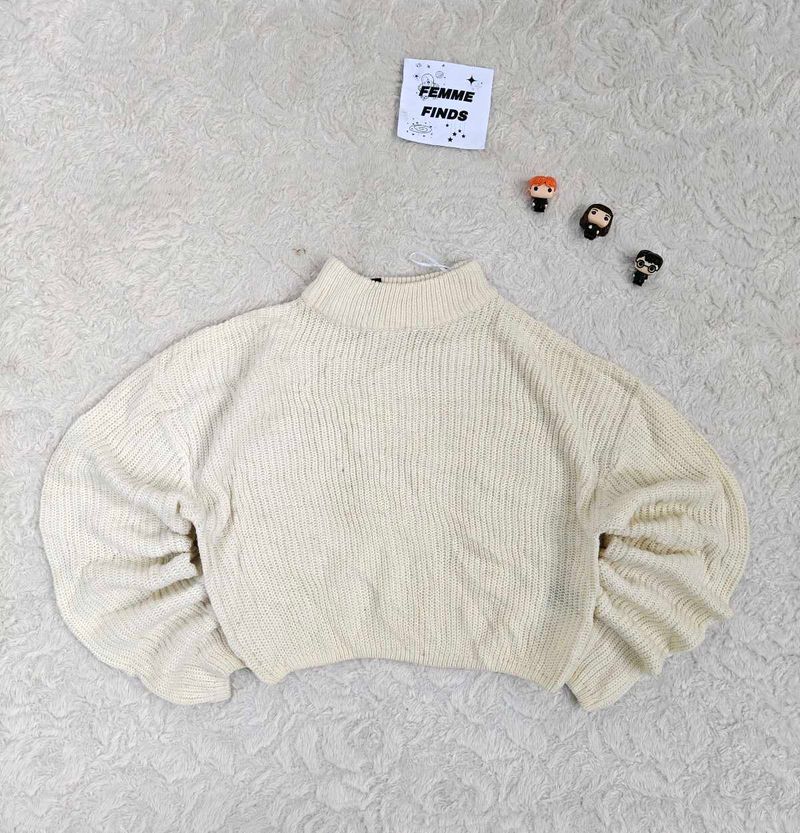 H&amp;M Cream Knit Cropped Sweater