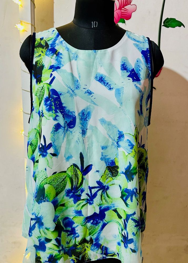 Floral Summer Top