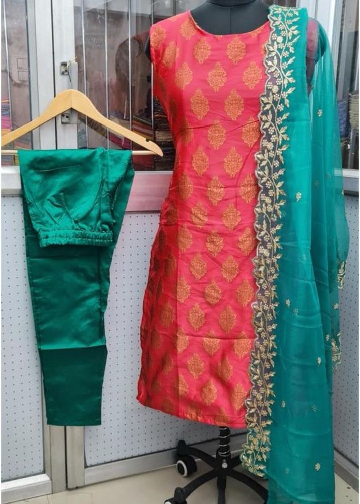 Elegant Kurta Set