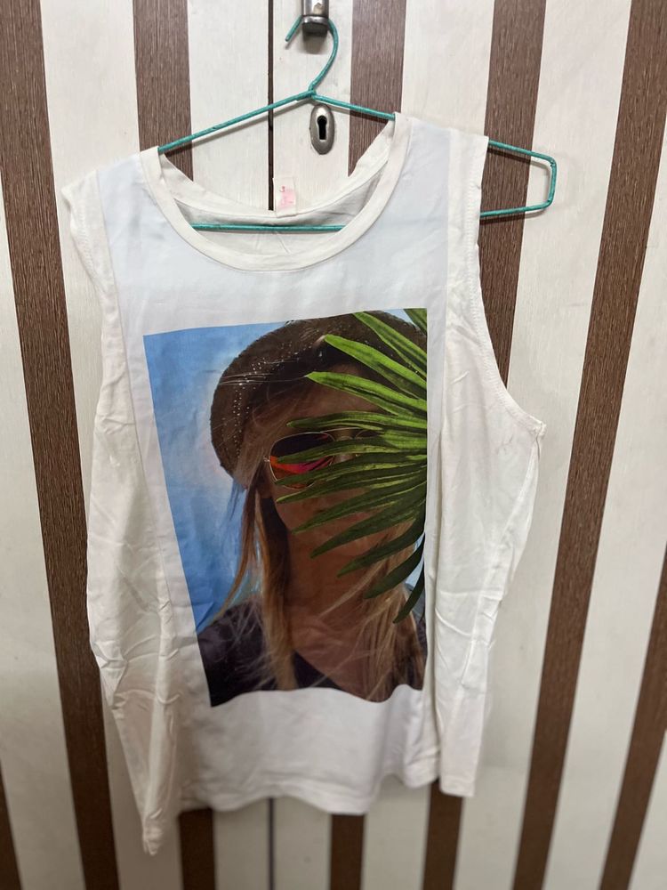 Graphic Print Tank Top
