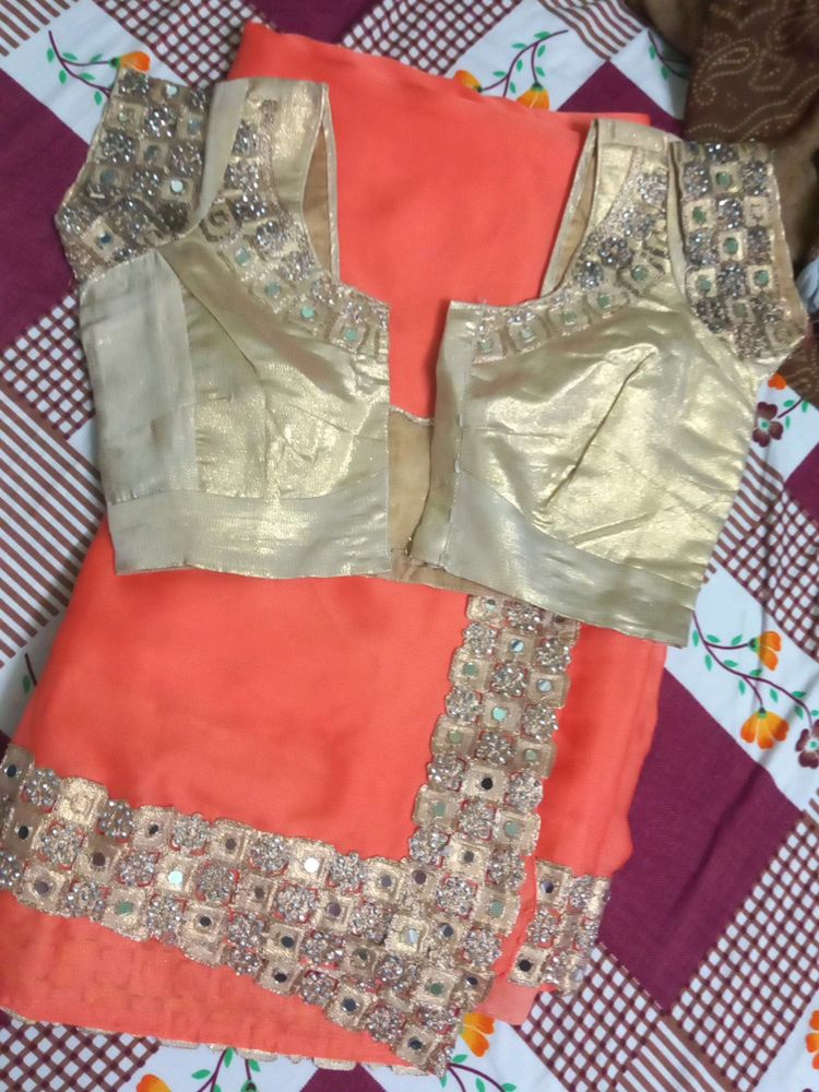 Heavy saree With Blouse