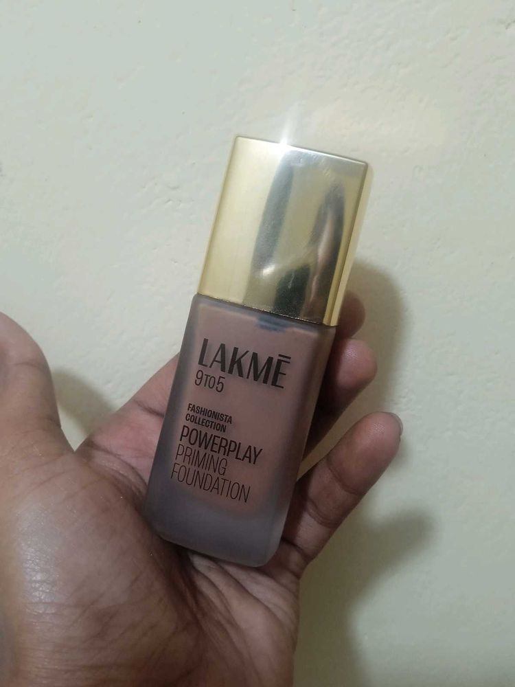 Lakme 9to5 Powerplay Priming Foundation