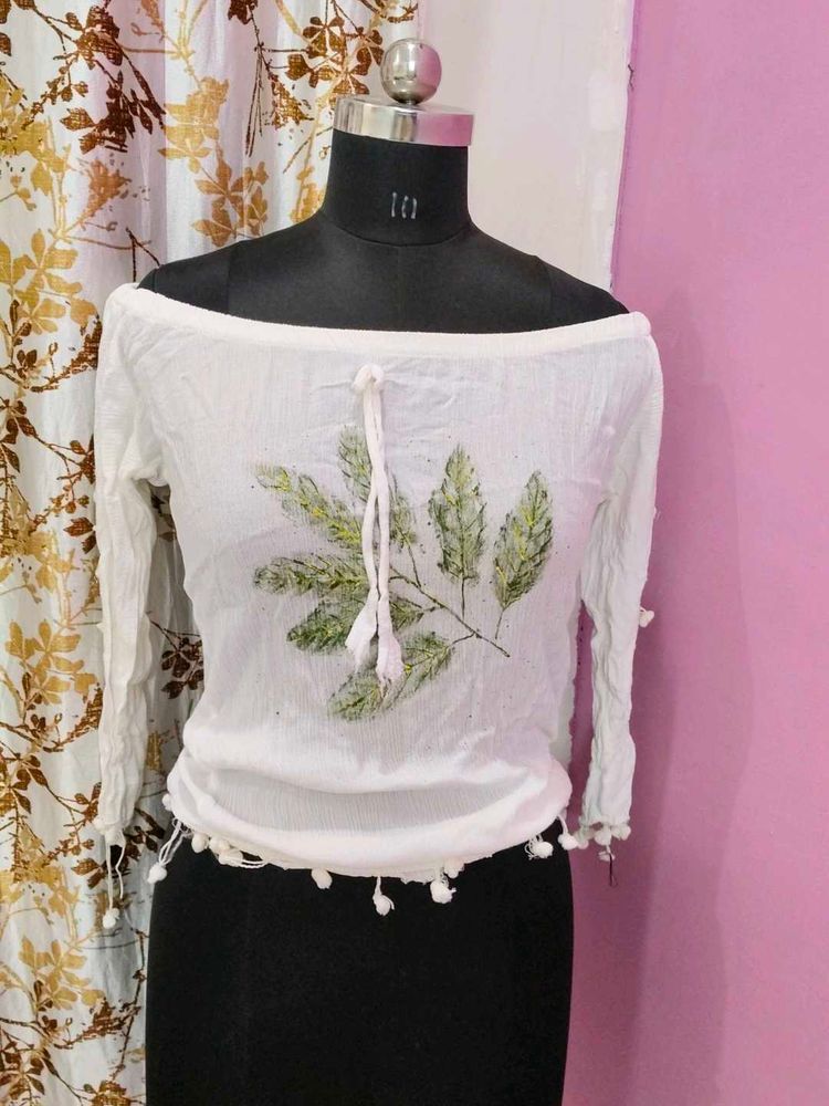 Off-Shoulder Leaf Print Top