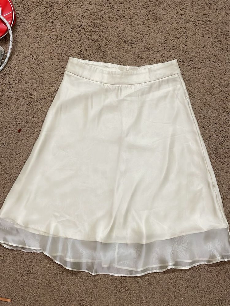 Satin skirt