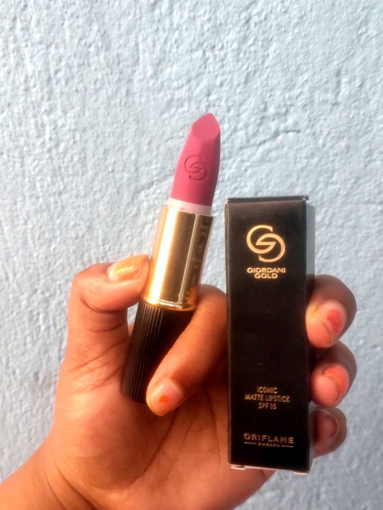 Oriflame GG Iconic Matte Lipstick SPF 15