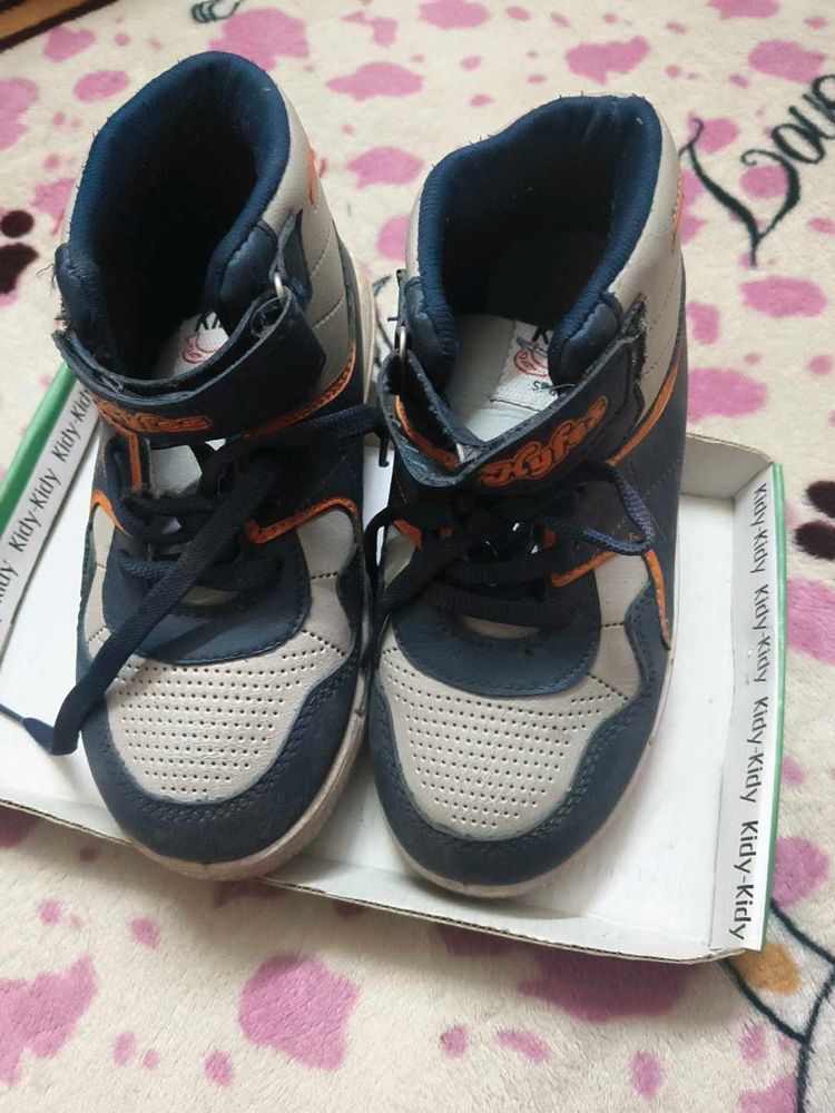 Kids Stylish High-Top Sneakers for 5-7 years