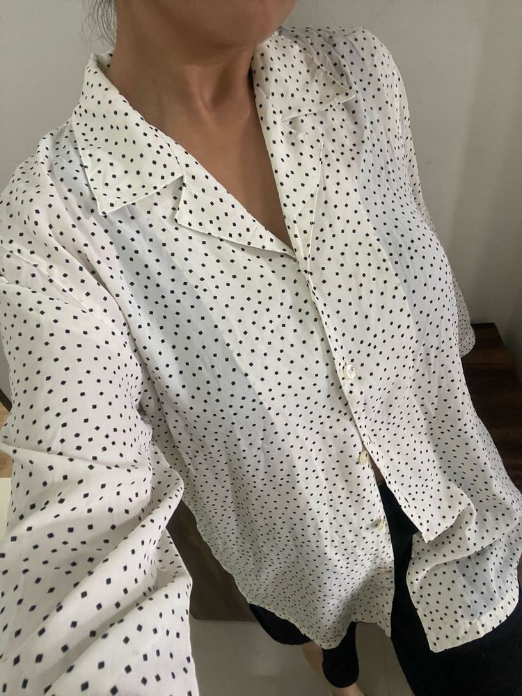 ⚫️⚪️Polka Dot Shirt ❤️