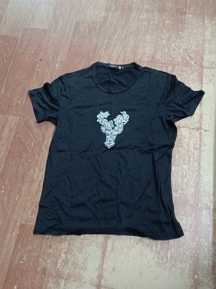 Black Graphic Print T-Shirt