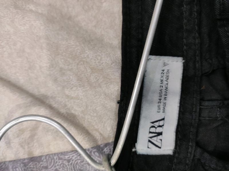 zara cargos