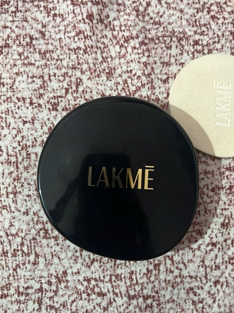 Lakme Compact Powder