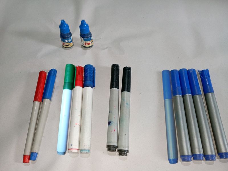 12 Markers(Old) And 2 Ink (New)