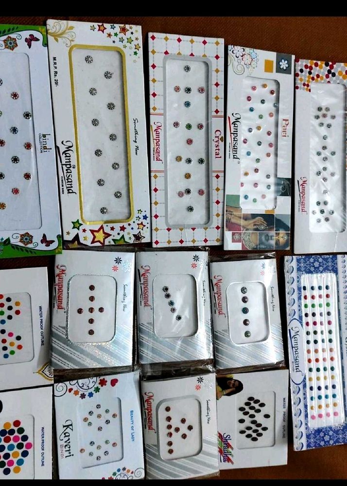 Assorted Bindi Collection(set of 18)