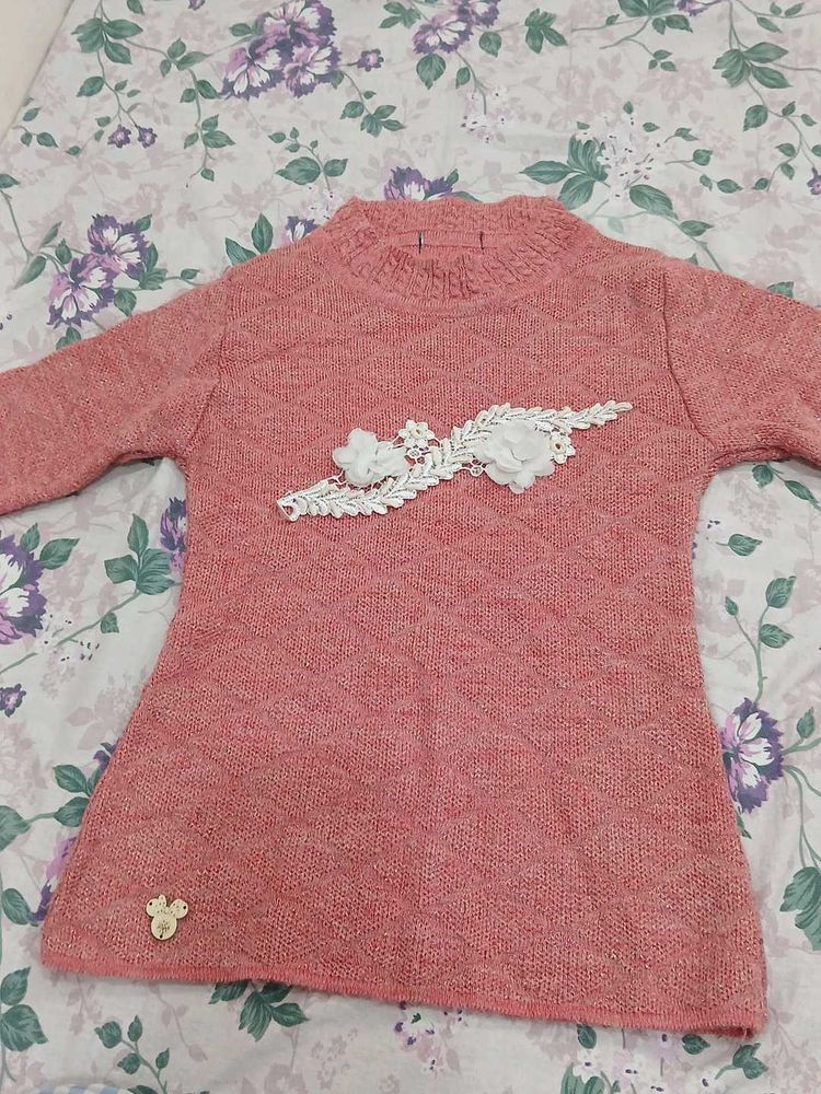 Cute Girls Knitted Top