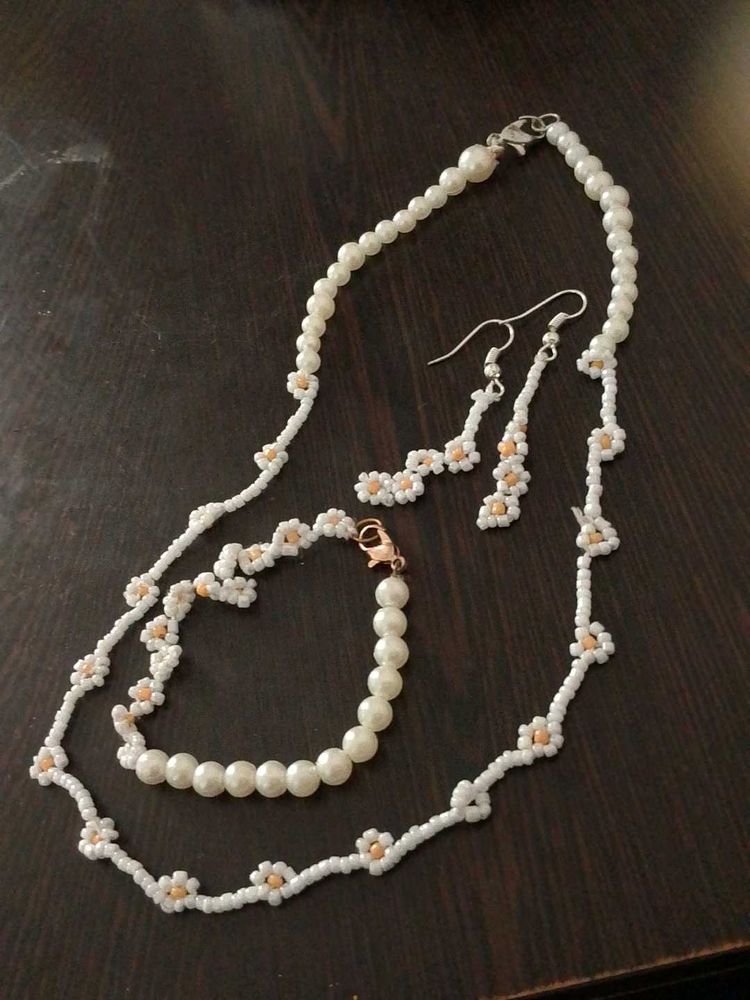 Pearl Beaded Jewelry Set