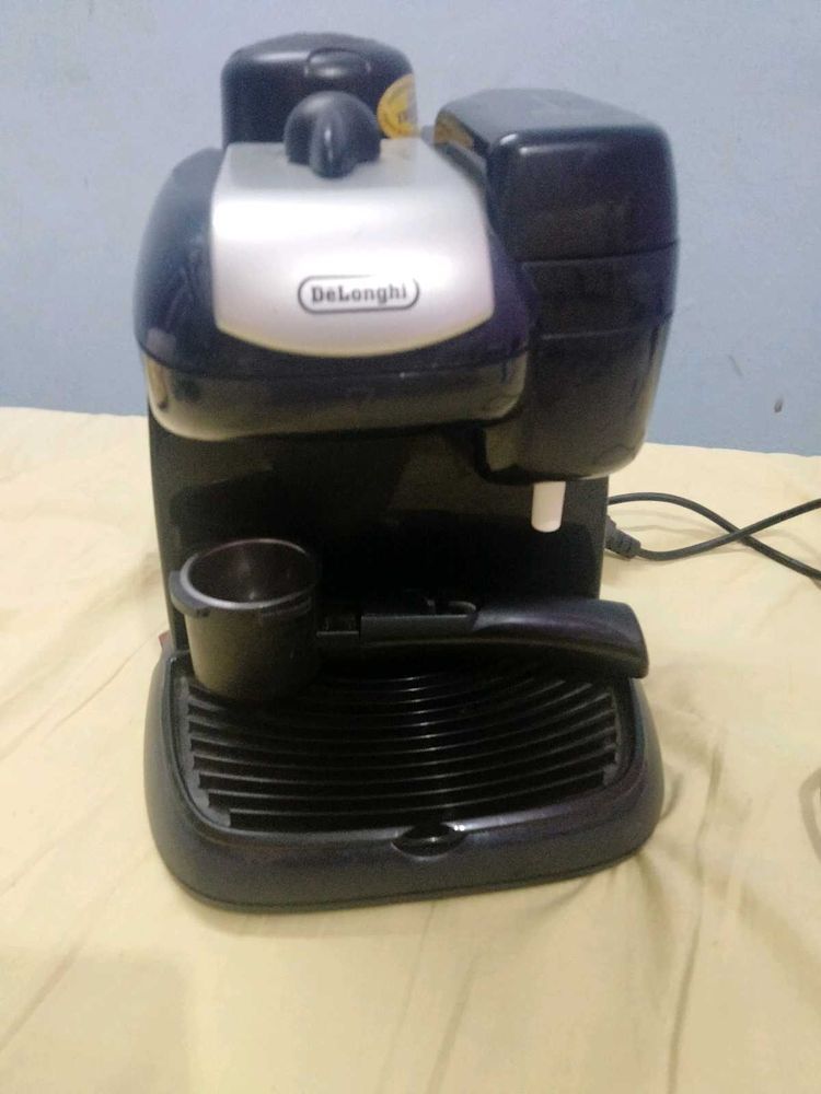 DeLonghi Espresso Machine
