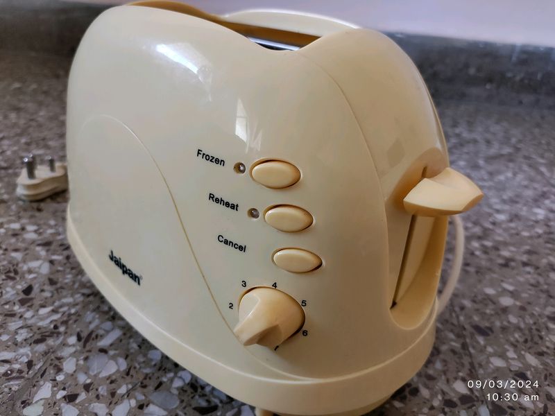 Jaipan Bread Toaster