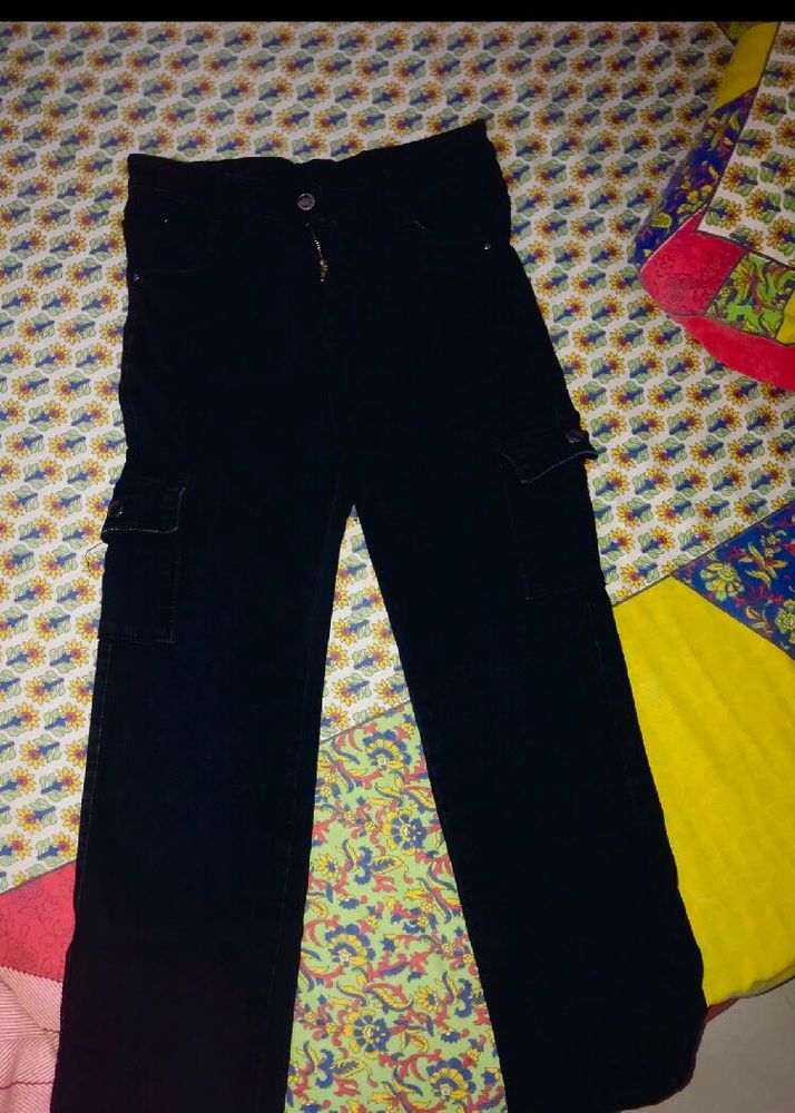 baggy black jeans