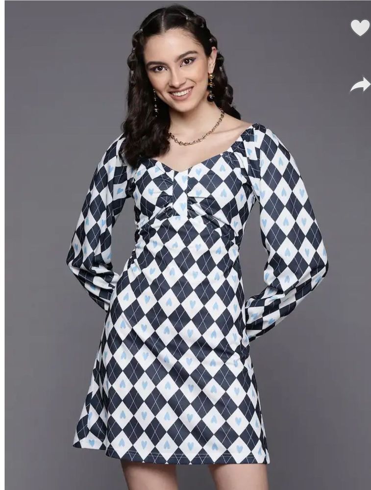 Sweetheart Neckline Dress