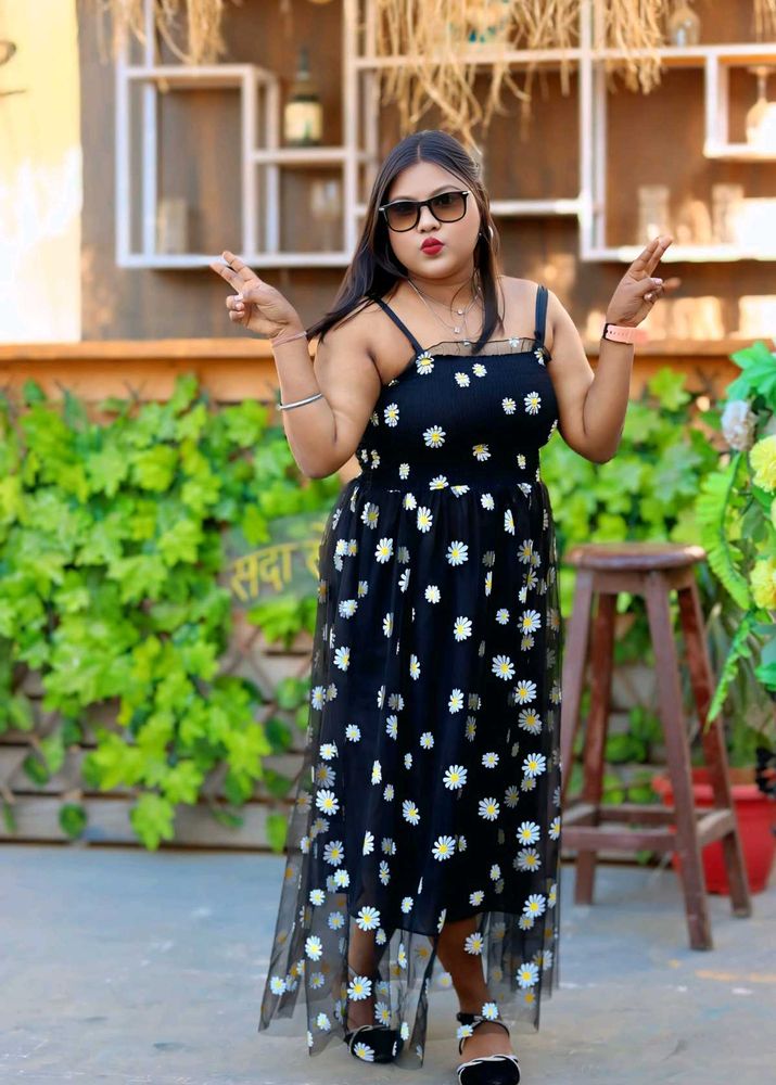Daisy Print Black Dress
