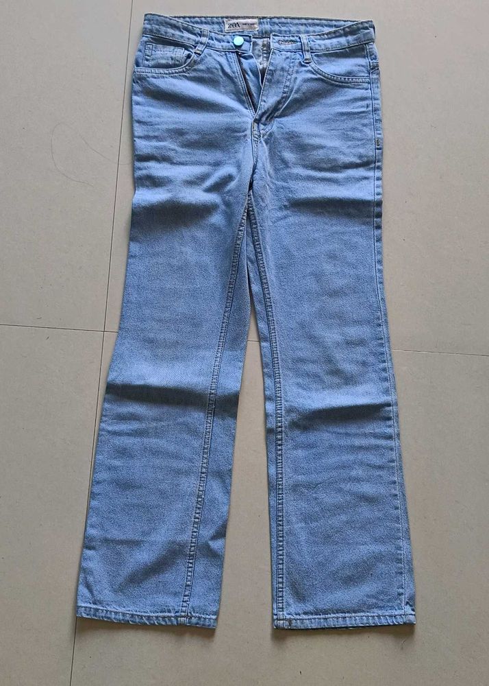 Light Wash  Jeans