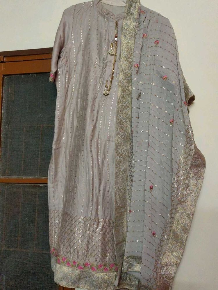 Classy Suit With Plazzo And Duppata