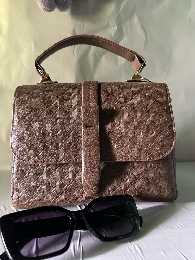 Handbag