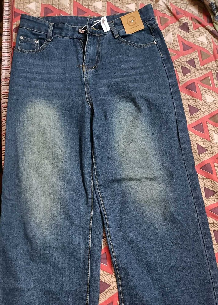 Savana Straight Leg Jeans