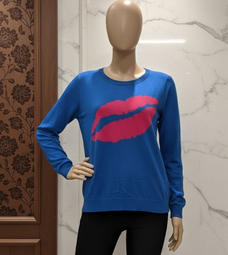 Blue Sweater with Lips Graphic