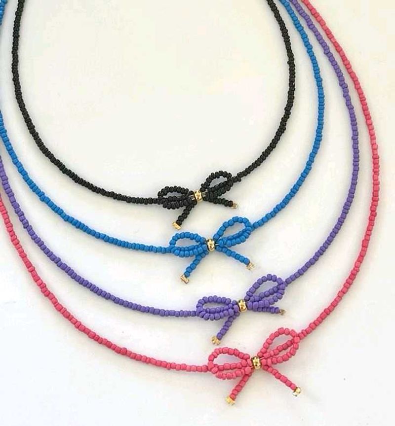 Bow Beads Necklace