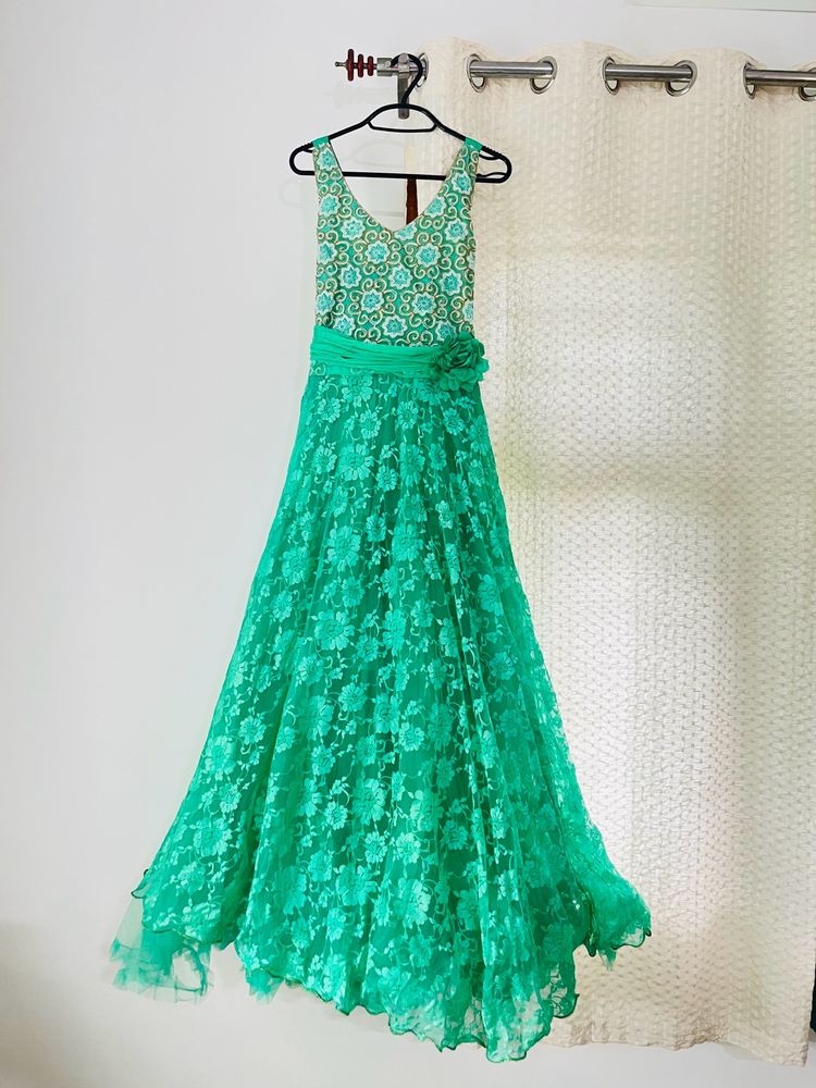 Trendy Gown