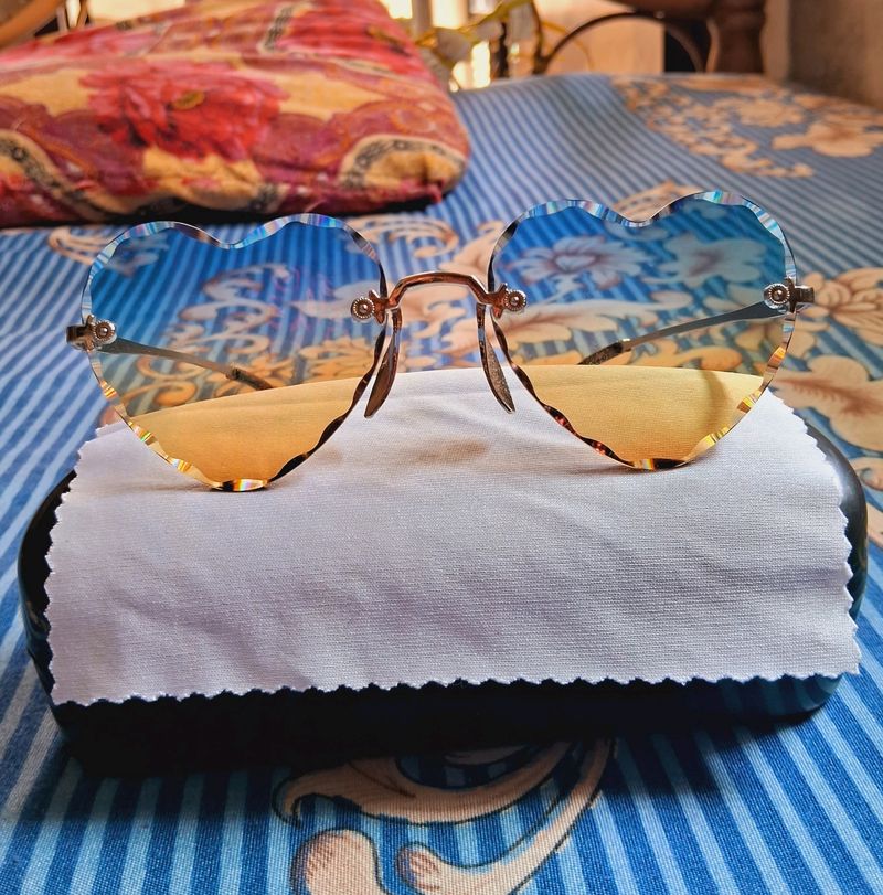 Hert Glasses