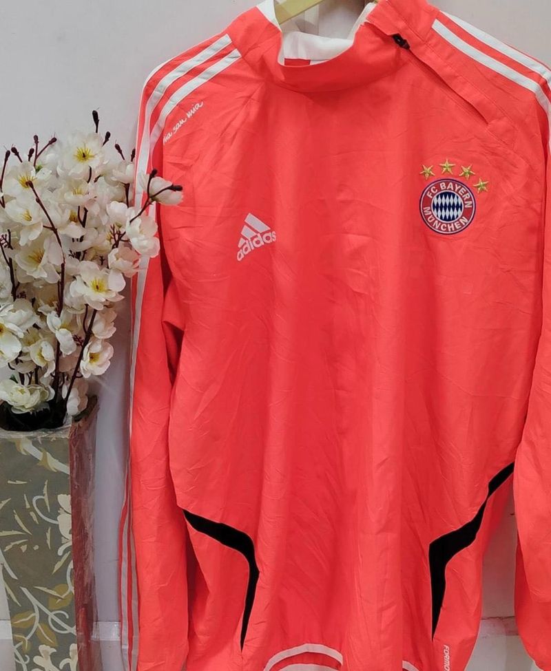 Adidas FC Bayern Jersey