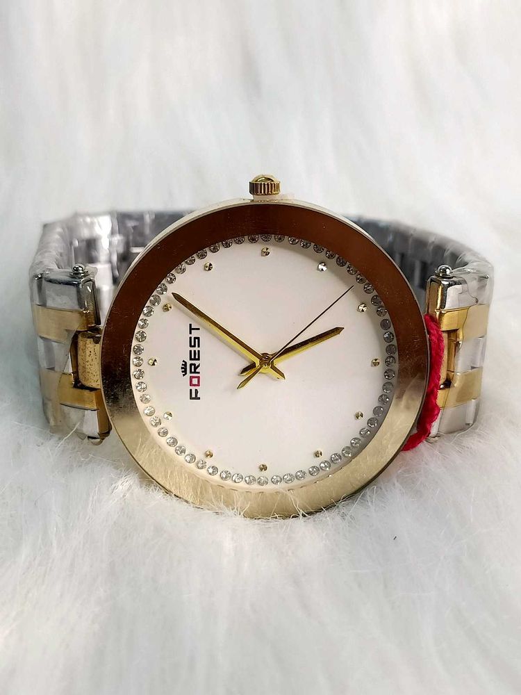 Unisex Boys And Girls Metal Watch With Beautiful