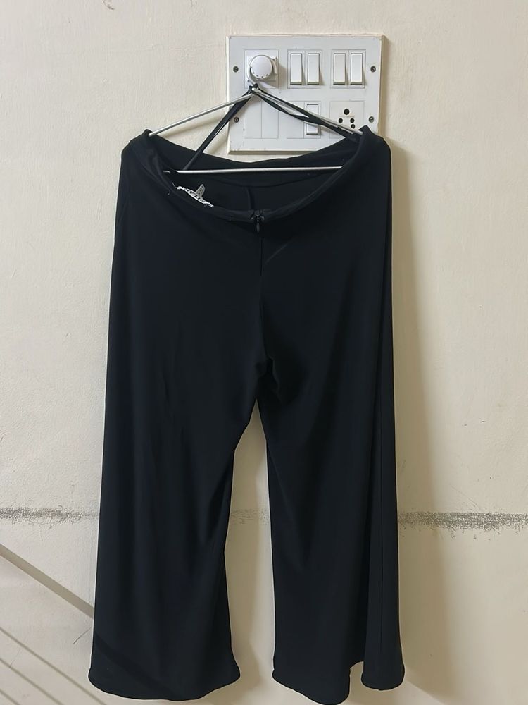 Black Flared Leggings