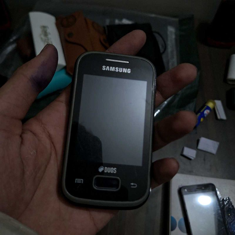 Samsung GT-S5302 Pocket Duos (Old Model, Not Worki