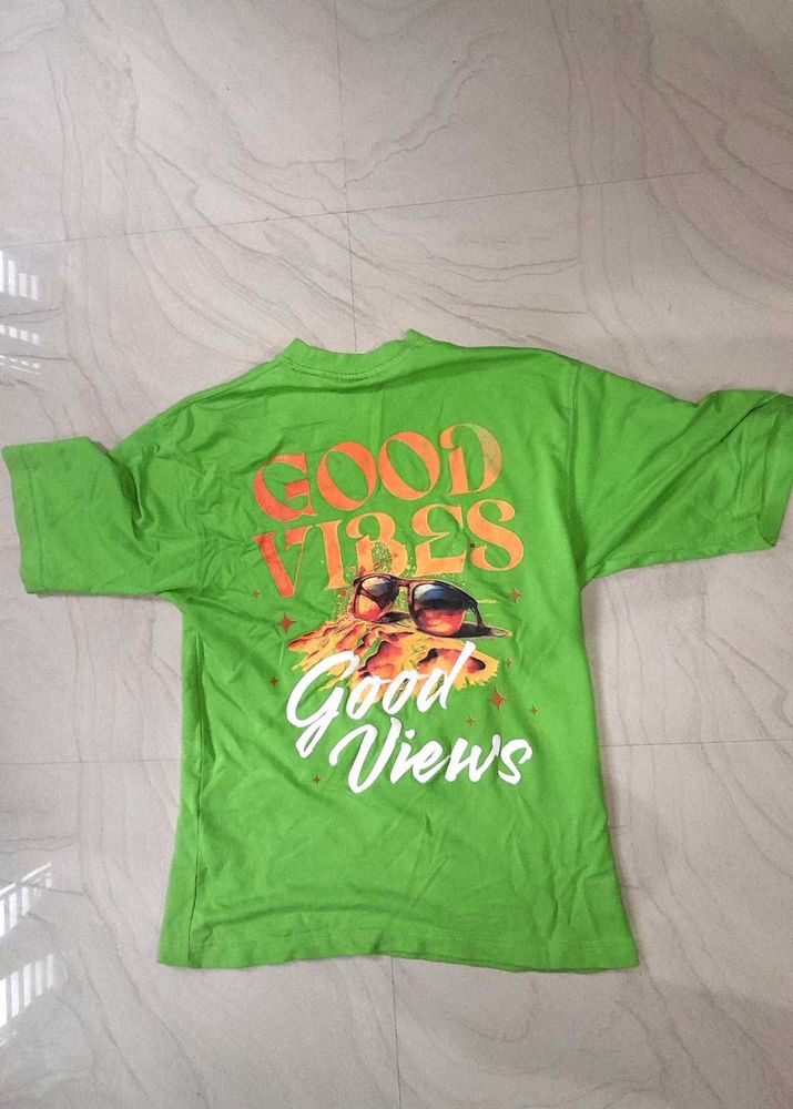 Five Sleeve Tshirt Green Colour