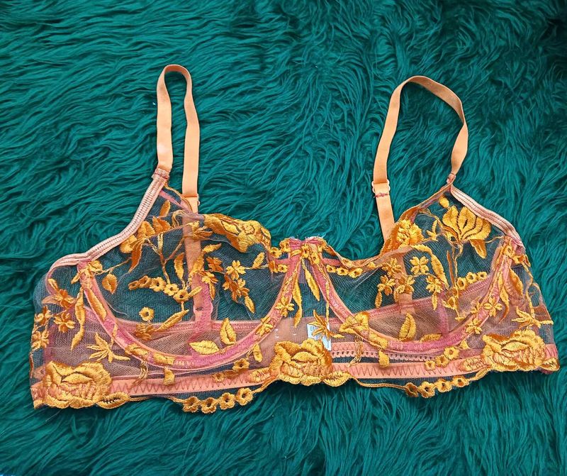 Floral Embroidered Bra💞
