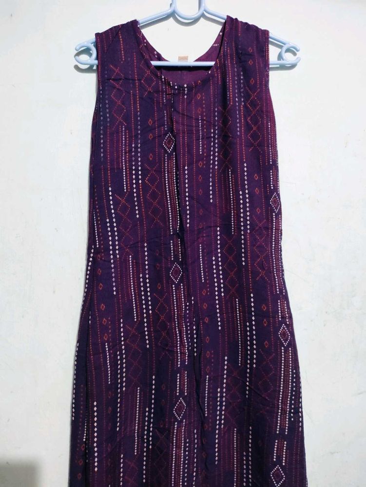 Purple Sleeveless Straight Kurti