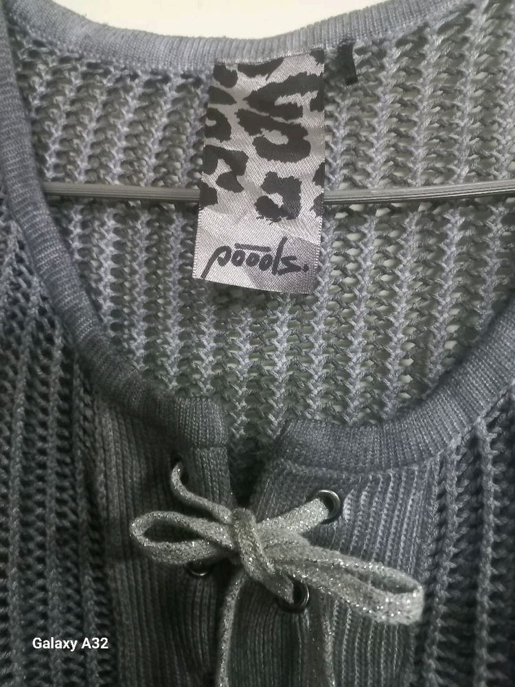Very Beautiful Sweter