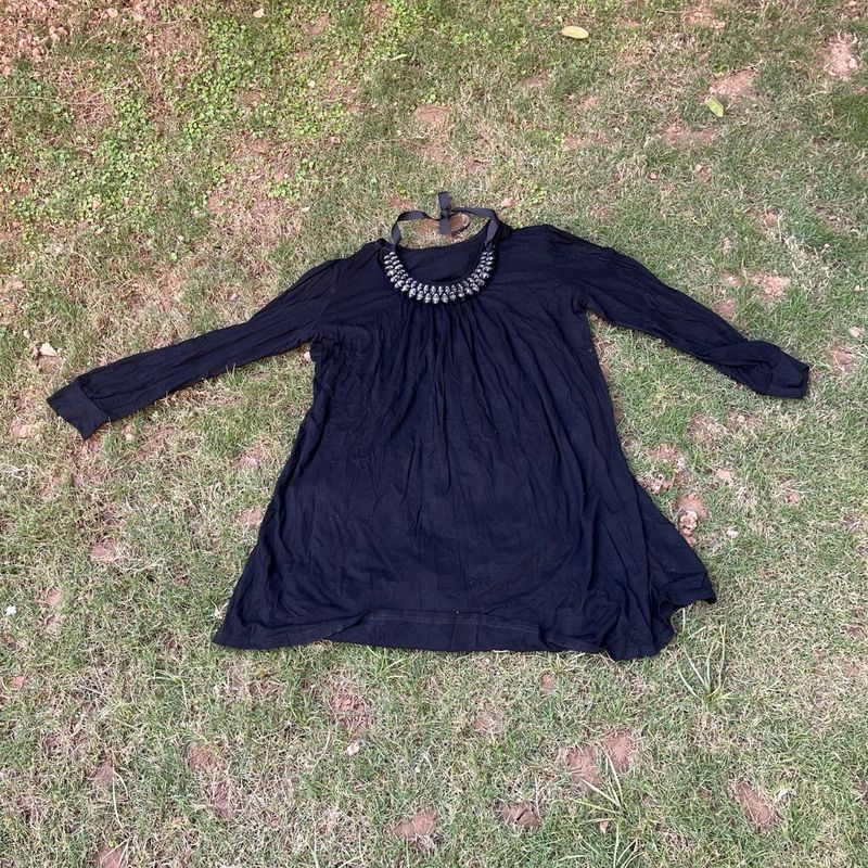 Elegant Black long top