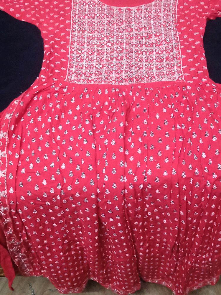 New model beautiful top