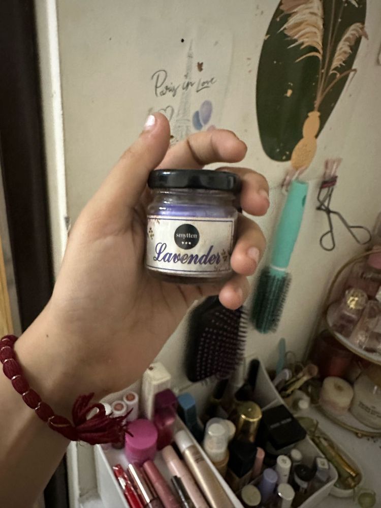 SCENTED CANDLE