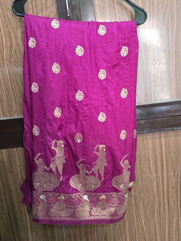 Magenta Saree with Embroidery