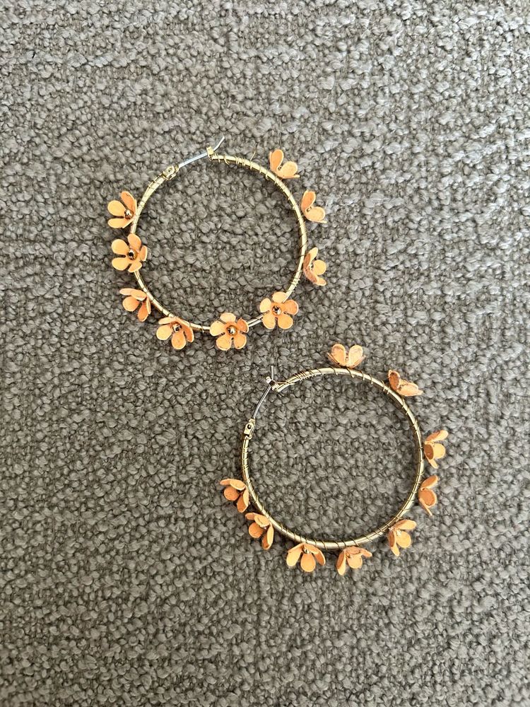 ✨ Golden Bloom Hoops ✨