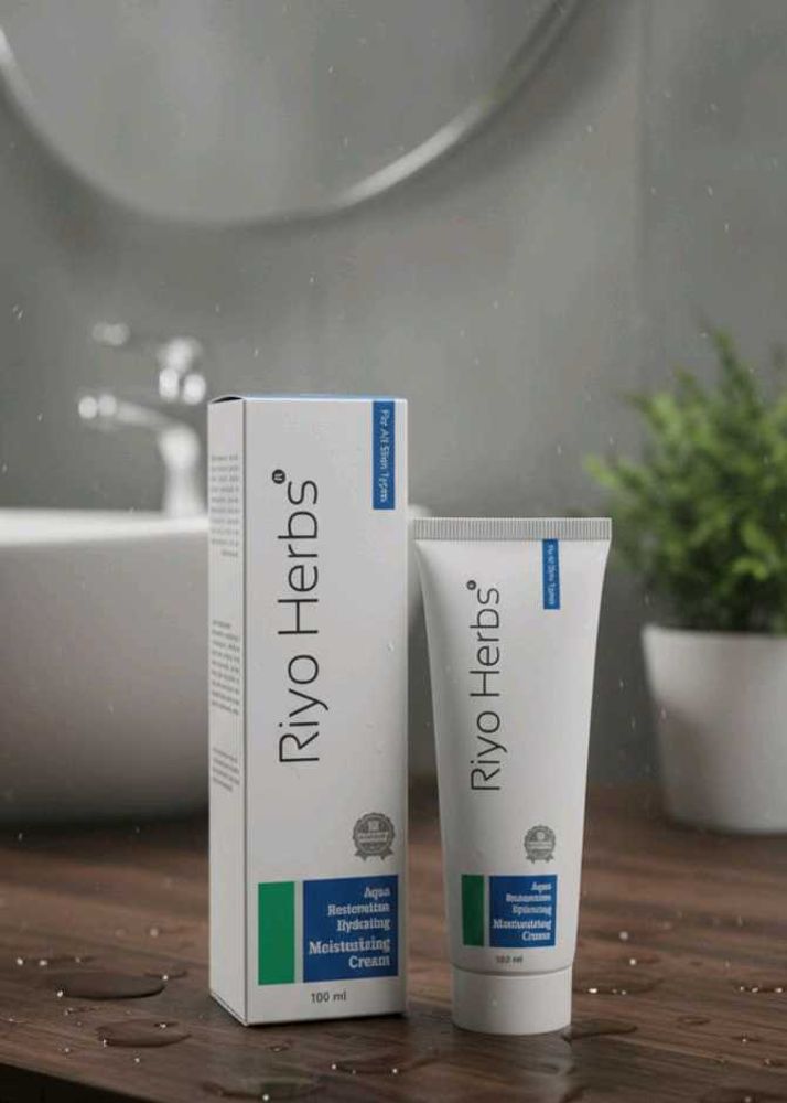 Riyo Herbs Moisturizing Cream