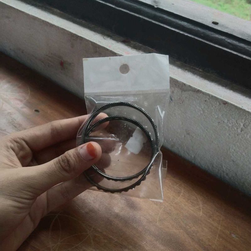 Black Thin Bangles (Set of 2)