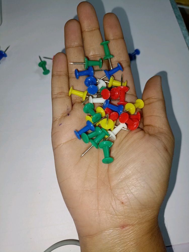 Branded PUSH PINS... 📌 📌