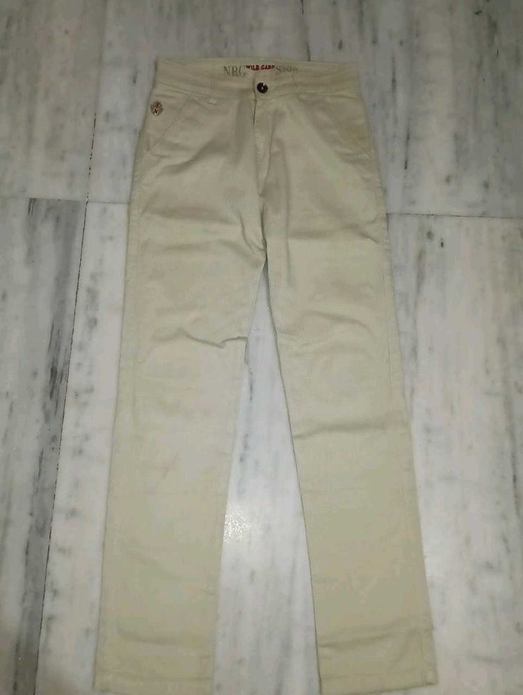 Men&#39;s Beige Trousers