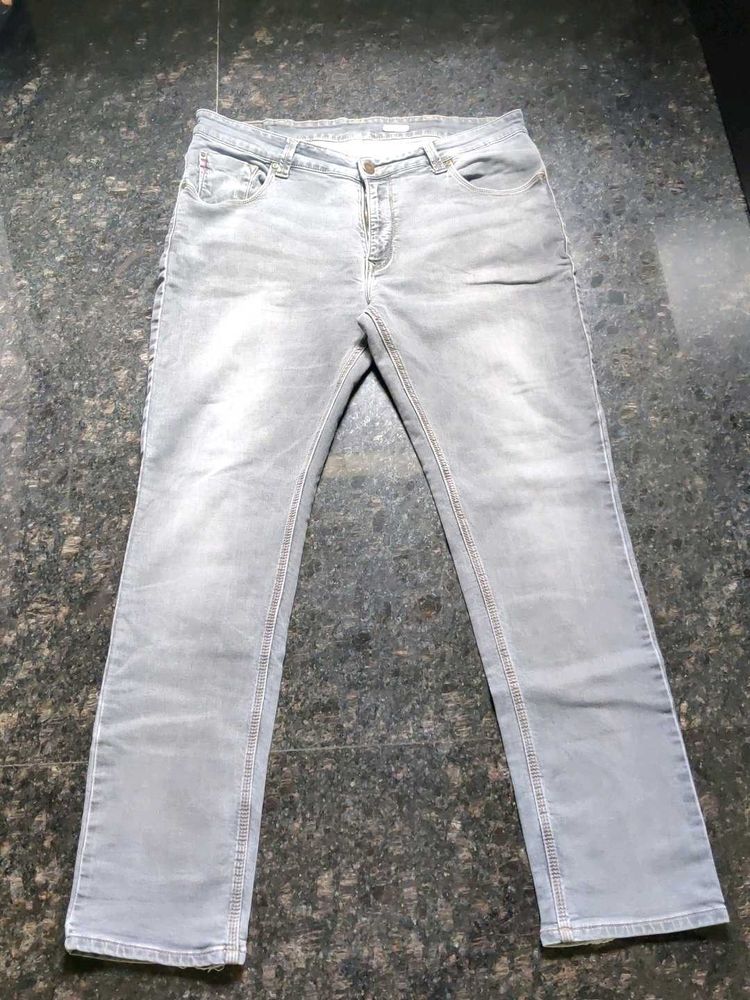 Spykar 40 size Gray Denim Jeans