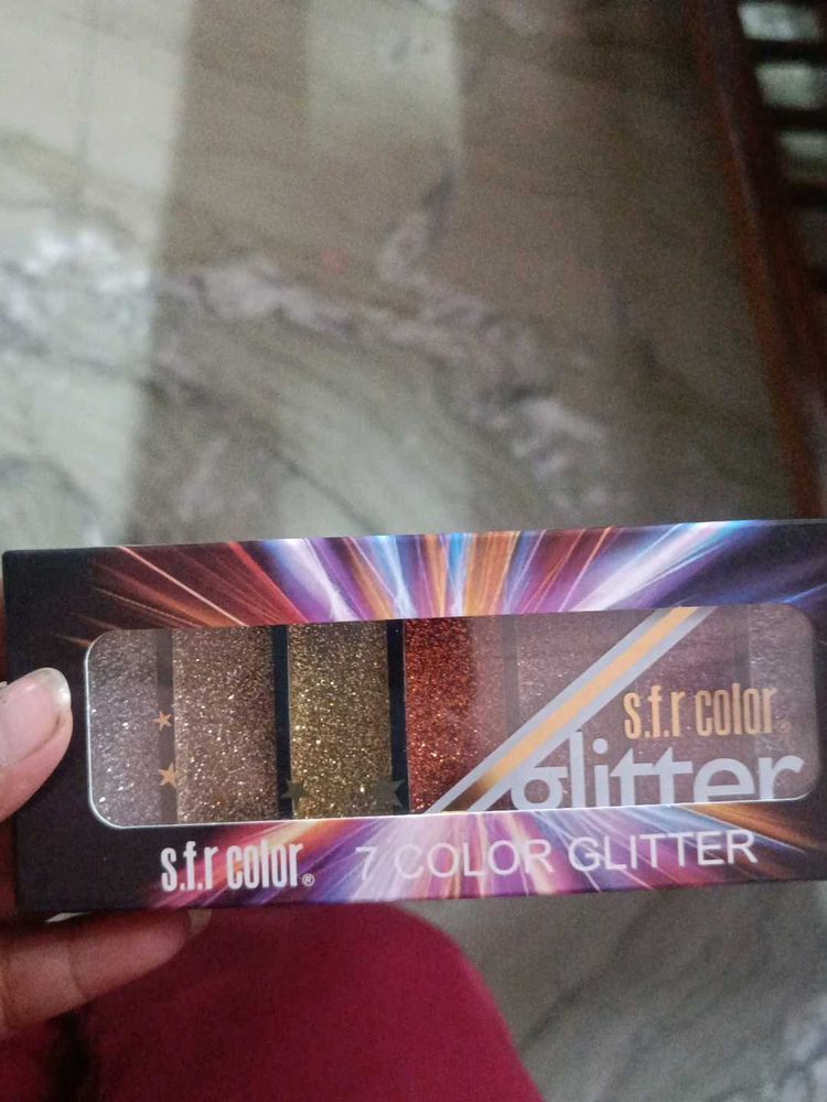 Gilliter Eyeshadow